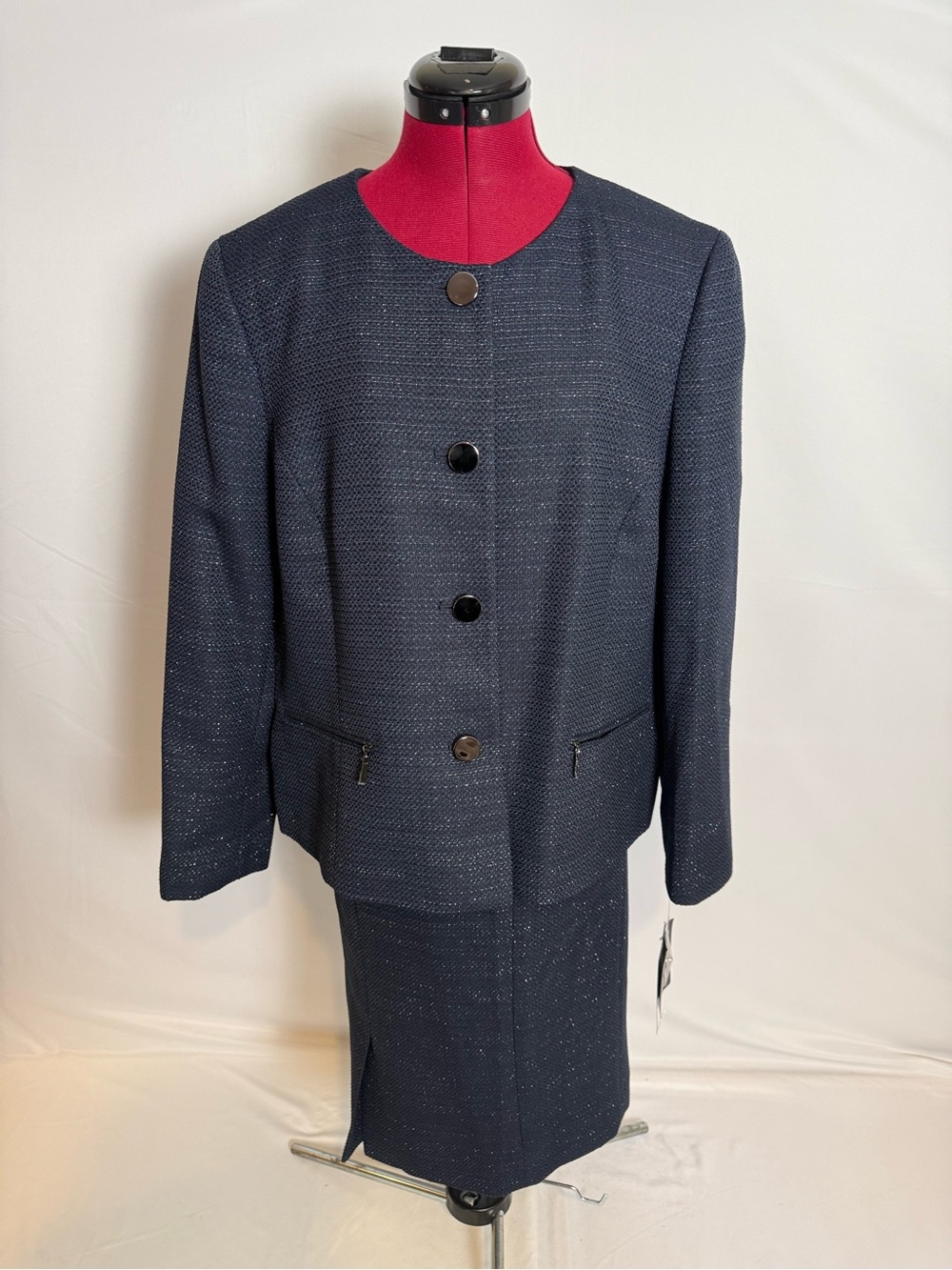 NWT Le Suit Skirt Suit Women’s Size 18 Blue Metallic 2-Piece Suit Blazer & Skirt